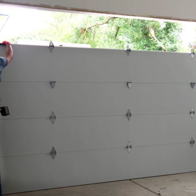 Firstline Garage Door Repair Inc.