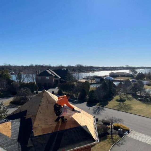 GNP Roofing & Siding