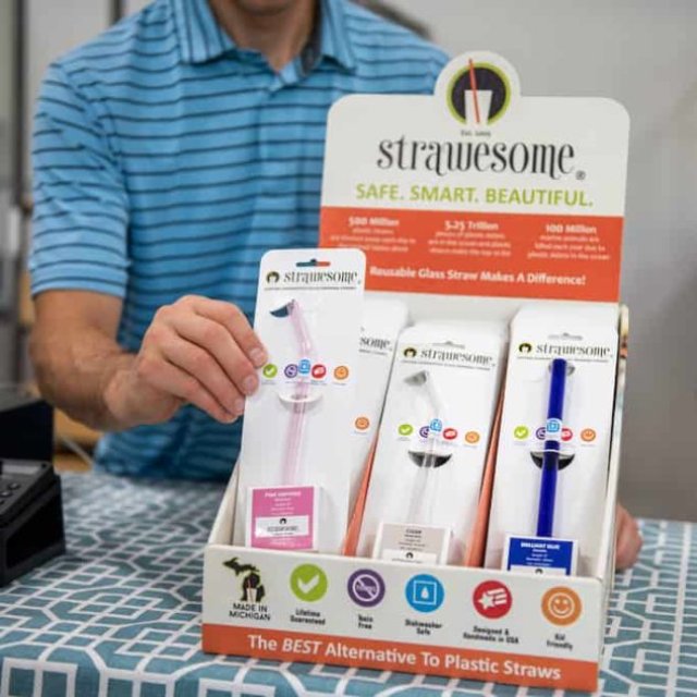 Strawesome