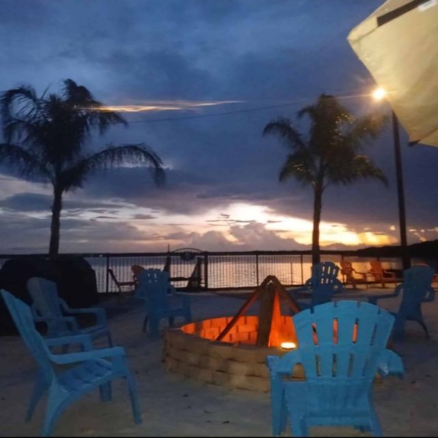 Lake Clinch Resort