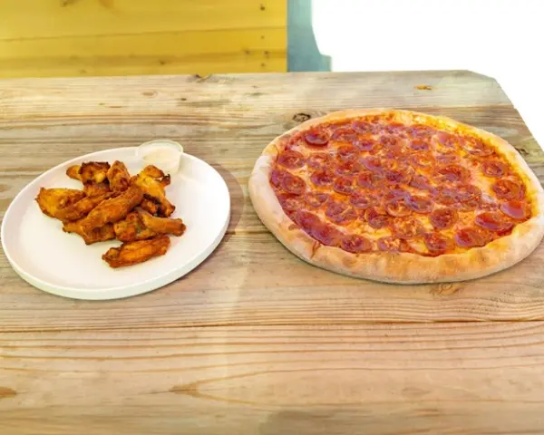 Uncle Vito's Pizzeria