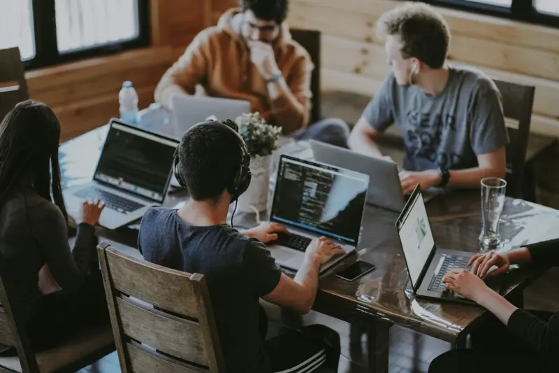 When Your Knowledge Base Becomes an AI Co‑Pilot for Teams - iBusiness Directory US