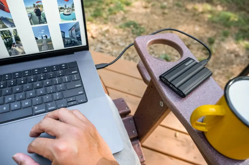 Remote Nomad Hubs: Crafting a Portable Life of Work and Wanderlust Remote Nomad Hubs: Crafting a Portable Life of Work and Wanderlust