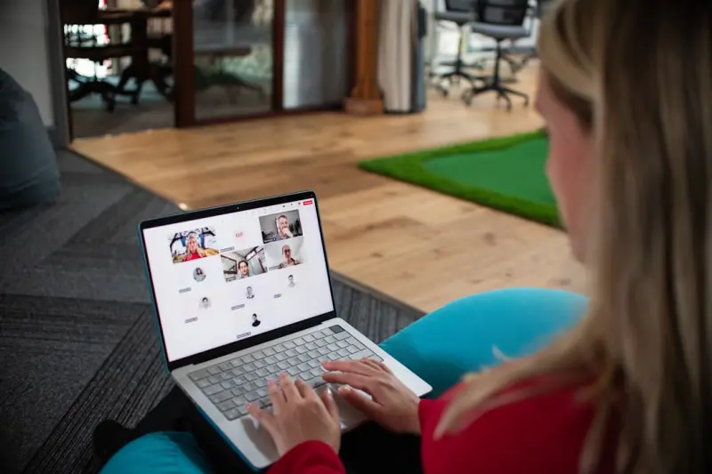 How AI‑Powered Knowledge Hubs Are Redefining Remote Collaboration