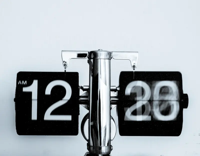 Rewire Your Rhythm: Harnessing Chronobiology for Everyday Vitality