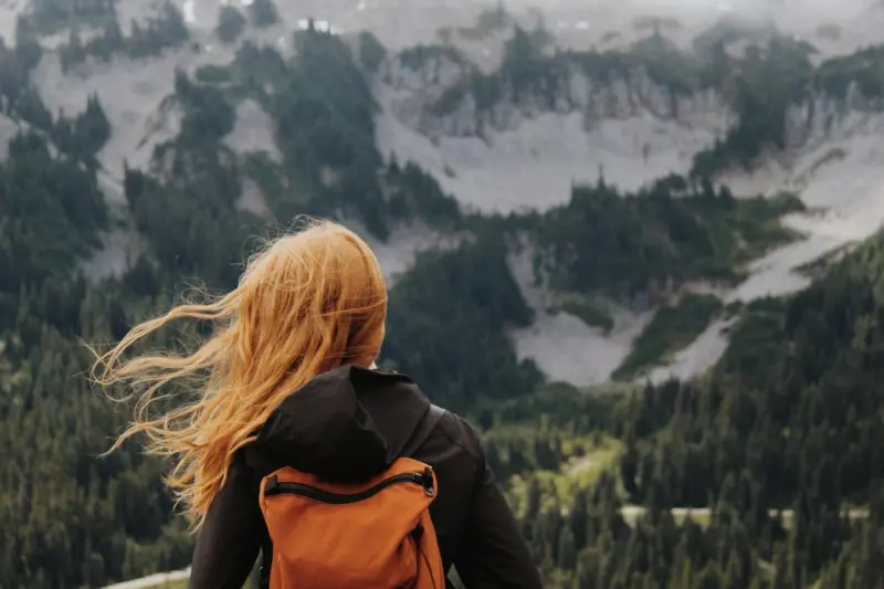 AI-Enhanced Wanderlust: How Smart Companions Are Redefining Solo Travel