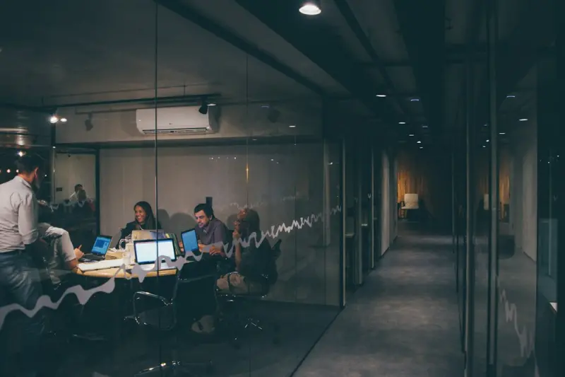 When Offices Fade: Ambient Computing Takes Over the Workspace