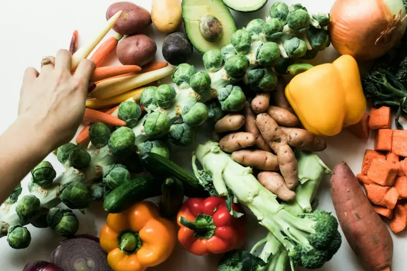 Plant-Powered Productivity: How Food Choices Fuel Office Wellness Plant-Powered Productivity: How Food Choices Fuel Office Wellness