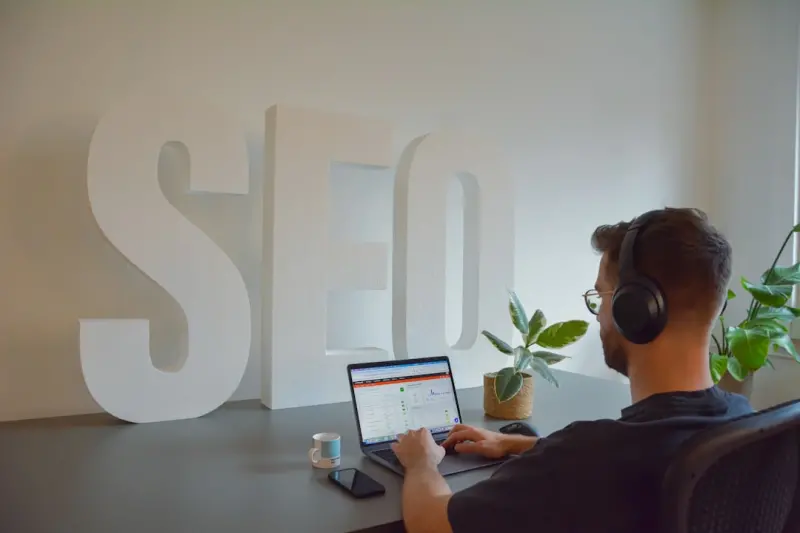 Mastering Voice Search SEO: Strategies for the Conversational Era