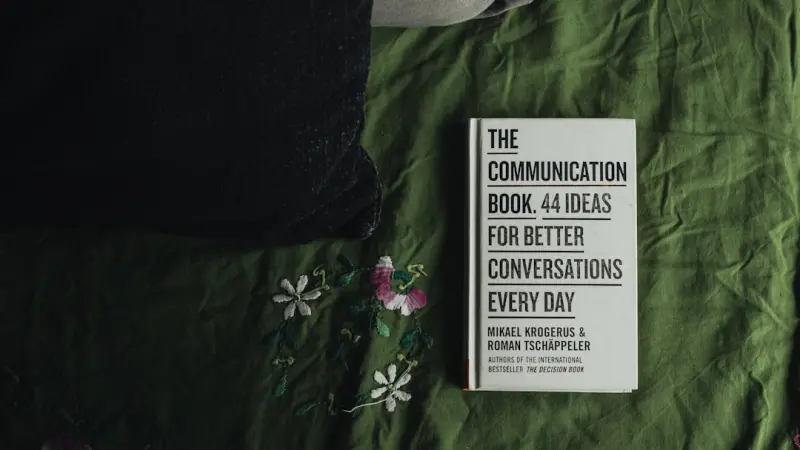 Conversational Playbooks: Redefining B2B Marketing Engagement