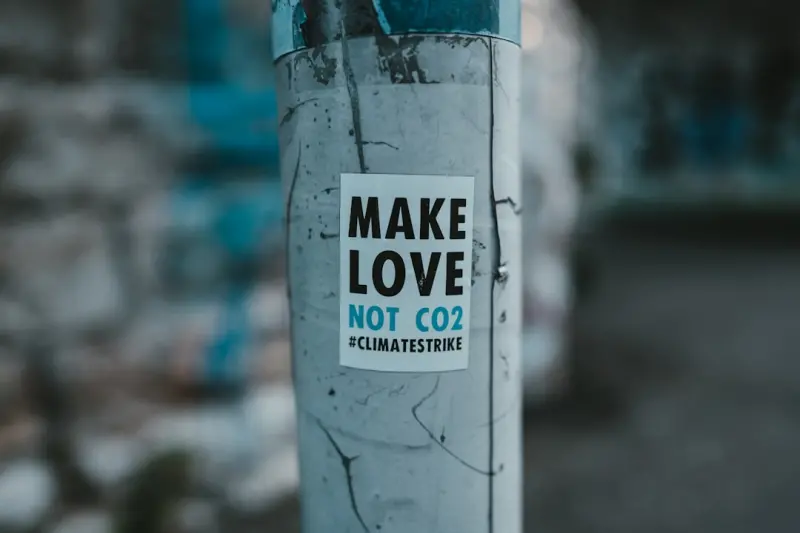 Co‑Creating Value: How Community‑Driven Content Fuels B2B Marketing Success