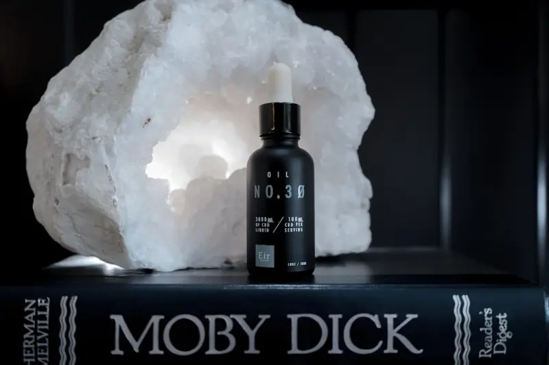 Micro‑Detox at Work: Tiny Rituals for Big Energy