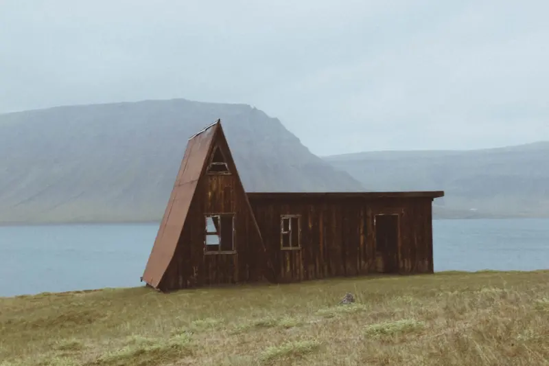 Crafting a Portable Sanctuary: The Home‑Away‑From‑Home Travel Trend