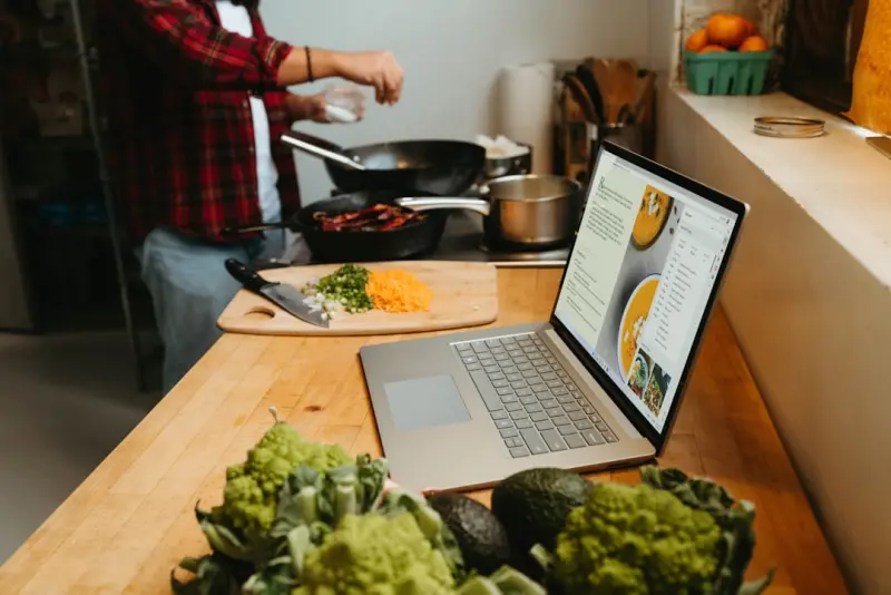 Navigating the Cookieless Frontier: Strategies for Modern Digital Marketers