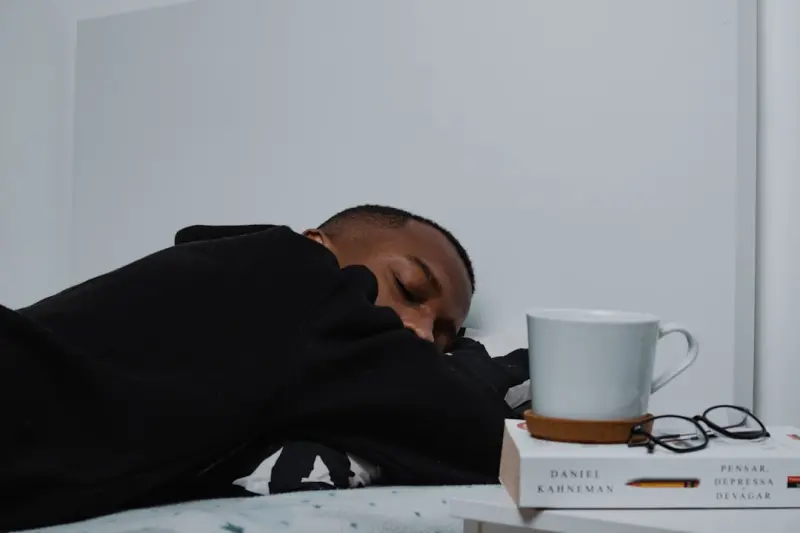 Restful Nights, Productive Days: A Deep Dive into Sleep Optimization for Professionals
